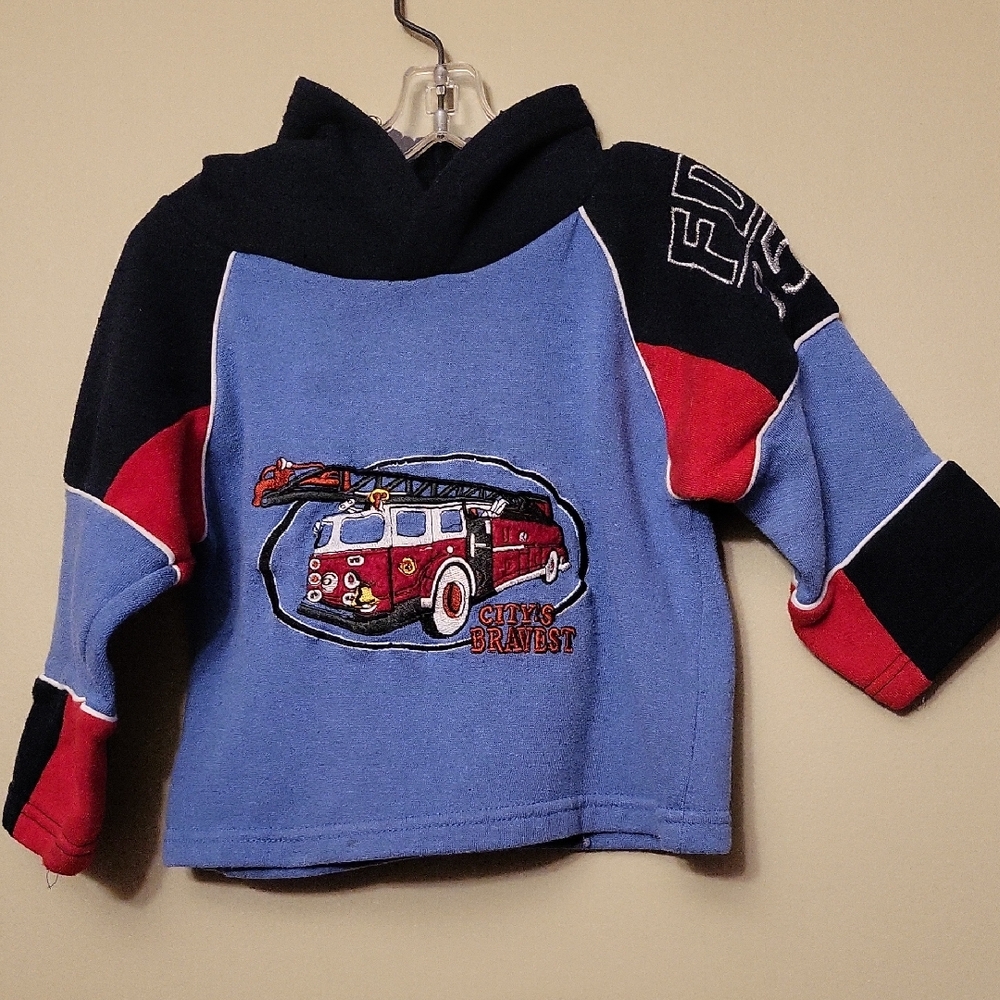 Vintage embrodiered firetruck pullover hoodie